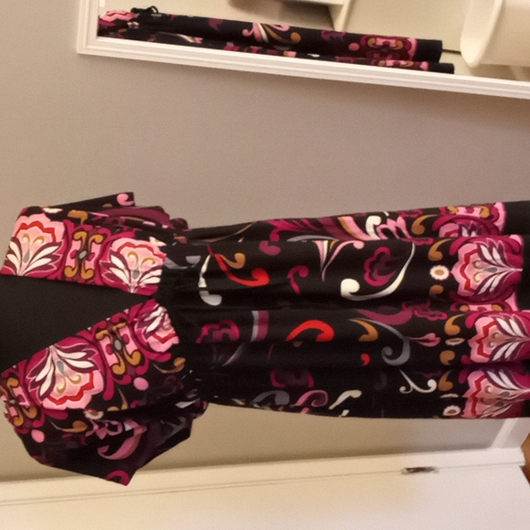 Rhapsody Dresses & Skirts - Womens XL slinky colorful dress